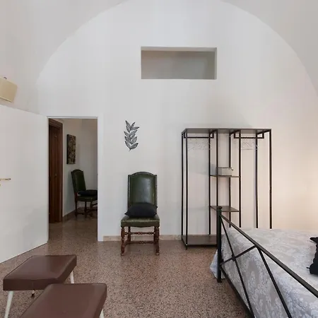 Vittorio Emanuele Old Town - Selection *