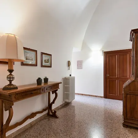 Vittorio Emanuele Old Town - Selection